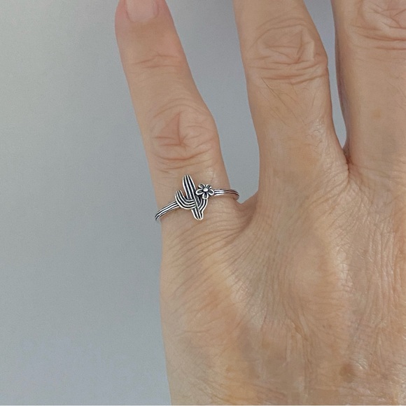 Sterling Silver Little Flower and Cactus Ring, Desert Tree Ring, Silver Rings - Picture 3 of 12